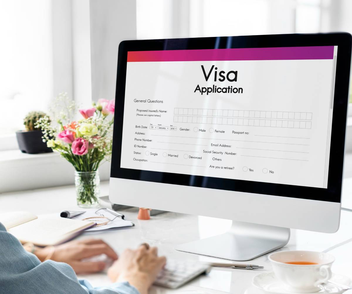 visa application form on desktop